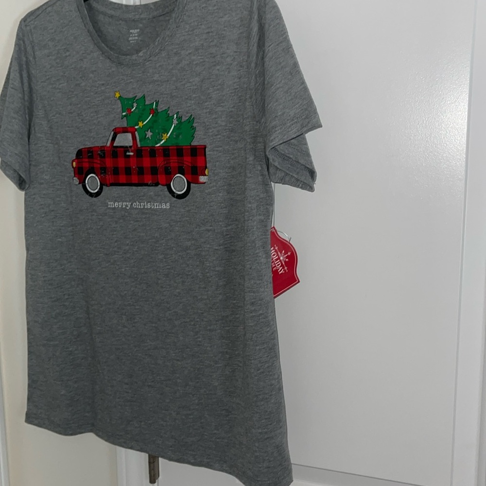 Christmas Tee Shirt NWT